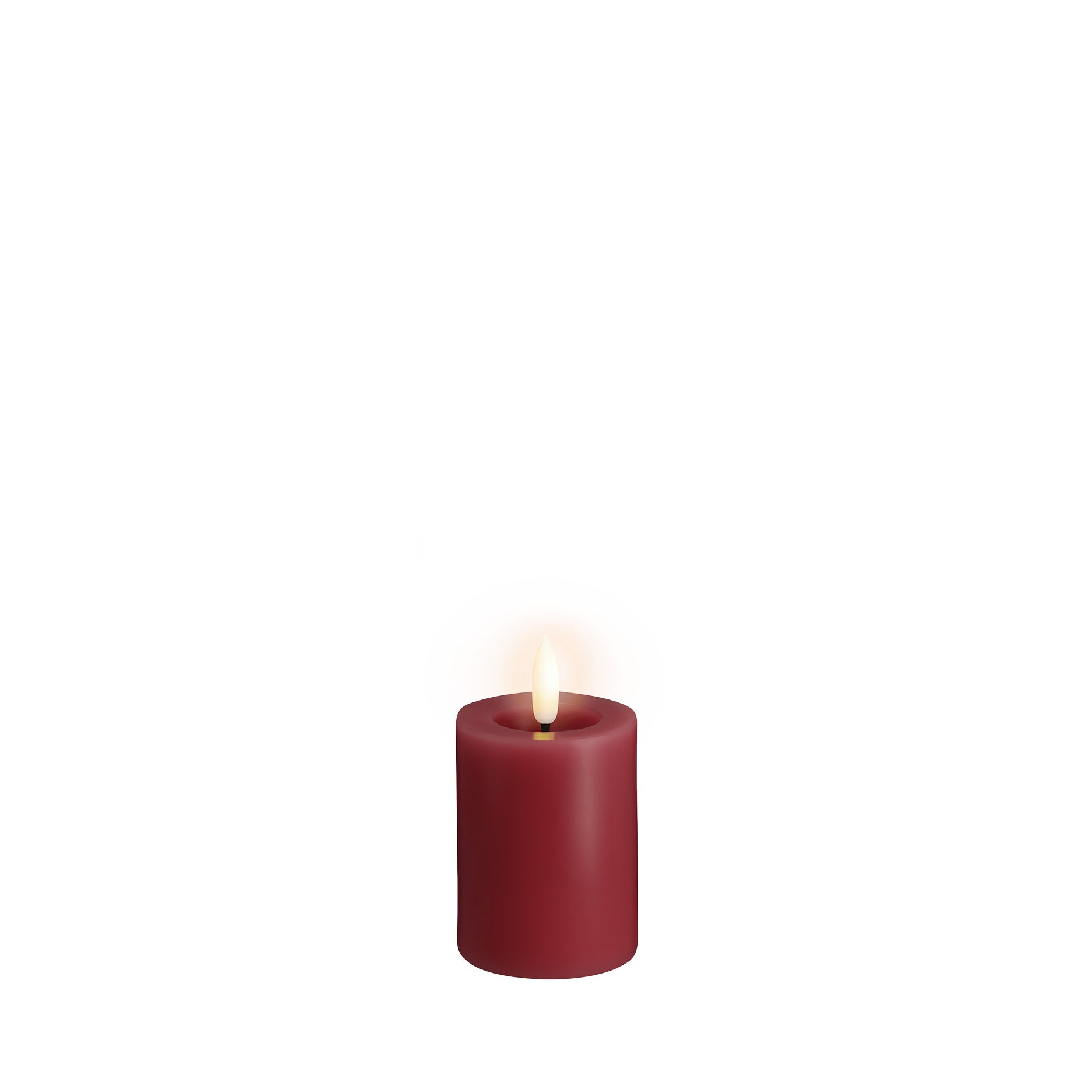 LED pillar candle 4,9x7,5 cm cranberry red
